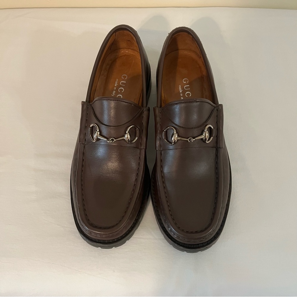 Gucci Women's Brown Leather Loafer. Size 6.5 B